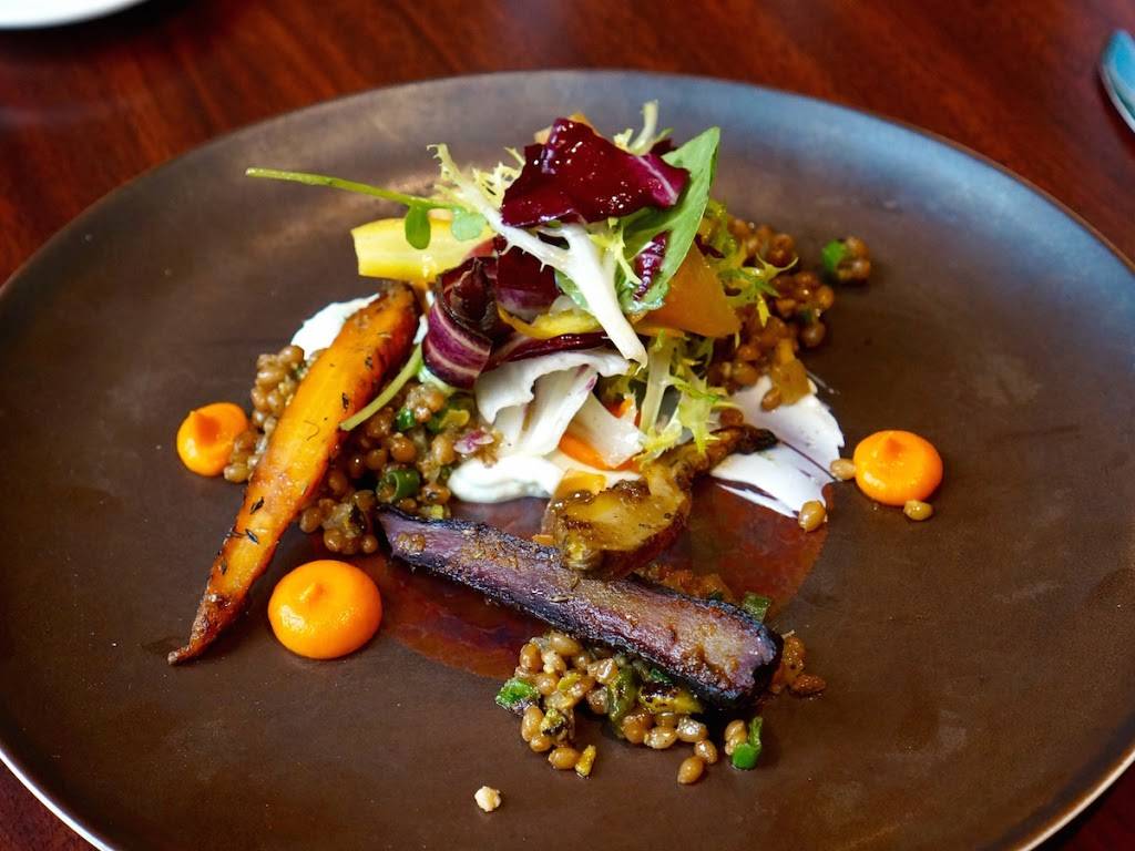 Allium | restaurant | 120 E Delaware Pl, Chicago, IL 60611, USA | 3127994900 OR +1 312-799-4900