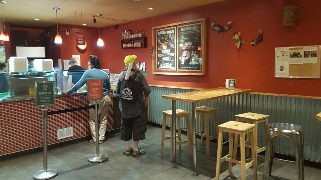 Burrito Bandidos | restaurant | 1614 Queen St E, Toronto, ON M4L 1G3, Canada | 4166918080 OR +1 416-691-8080