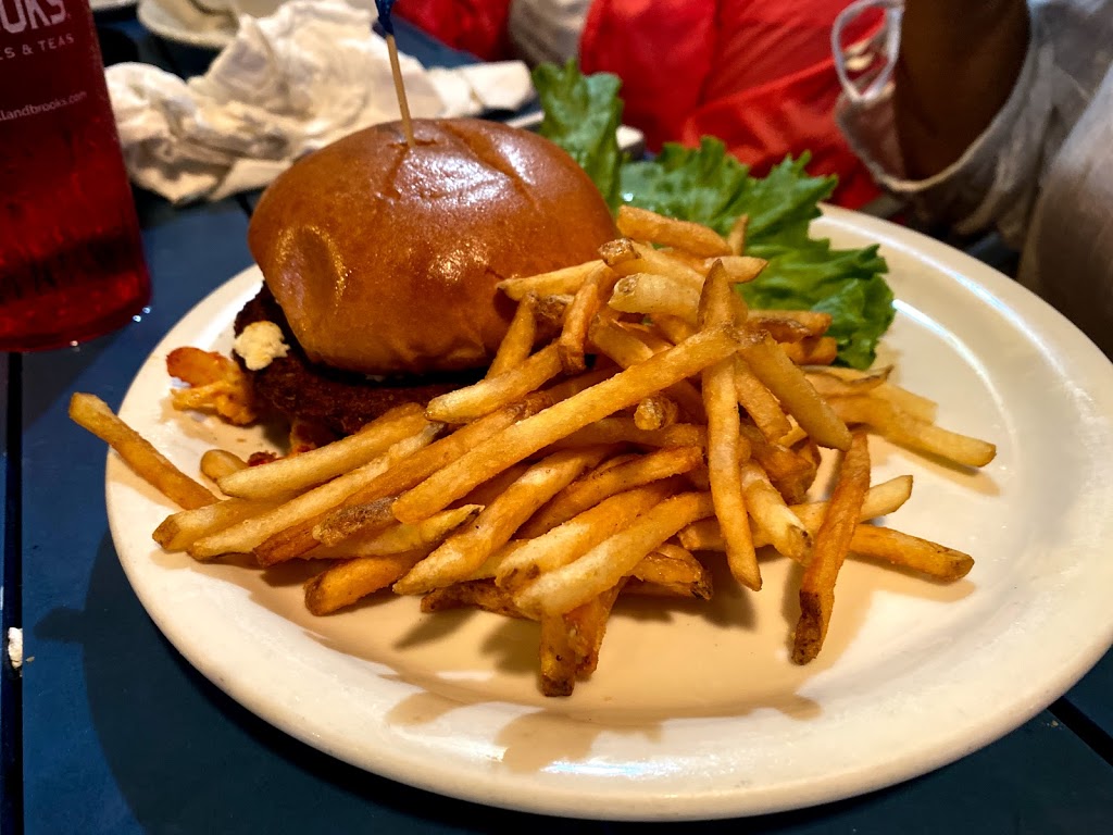 The Beach House Kitchen and Cocktails | restaurant | 1154 W Beach Blvd #6200, Gulf Shores, AL 36542, USA | 2519482431 OR +1 251-948-2431