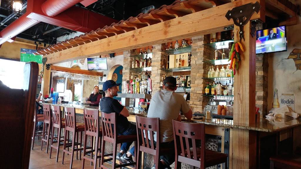 Real De Minas Mexican Grill | restaurant | 12444 E 44th Ave, Denver, CO 80239, USA | 7203743055 OR +1 720-374-3055