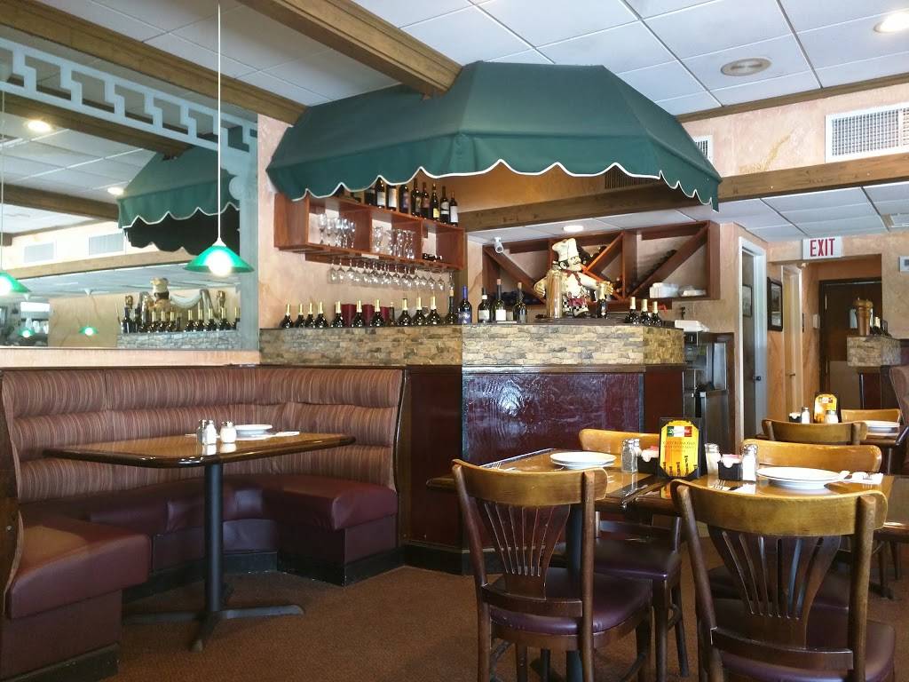 Zuccarelli East | restaurant | 1340 N Federal Hwy, Pompano Beach, FL 33062, USA | 9549411261 OR +1 954-941-1261