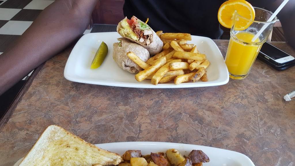 Eggsmart | restaurant | 164 Sandalwood Pkwy E, Brampton, ON L6Z 3S4, Canada | 9058461333 OR +1 905-846-1333