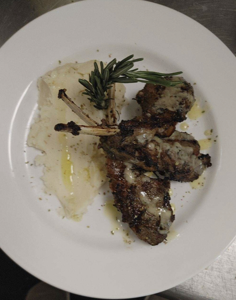 VAS Kouzina Alpharetta | restaurant | 58 Canton St, Alpharetta, GA 30009, USA | 6786948167 OR +1 678-694-8167