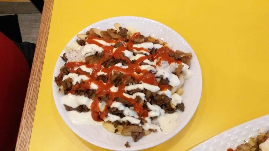 Osmows | restaurant | 1472 Innisfil Beach Rd, Innisfil, ON L9S 4B2, Canada | 7054315080 OR +1 705-431-5080