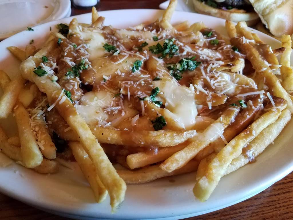 Downing Street Pour House | restaurant | 24 Downing St, Hollister, MO 65672, USA | 4173206106 OR +1 417-320-6106