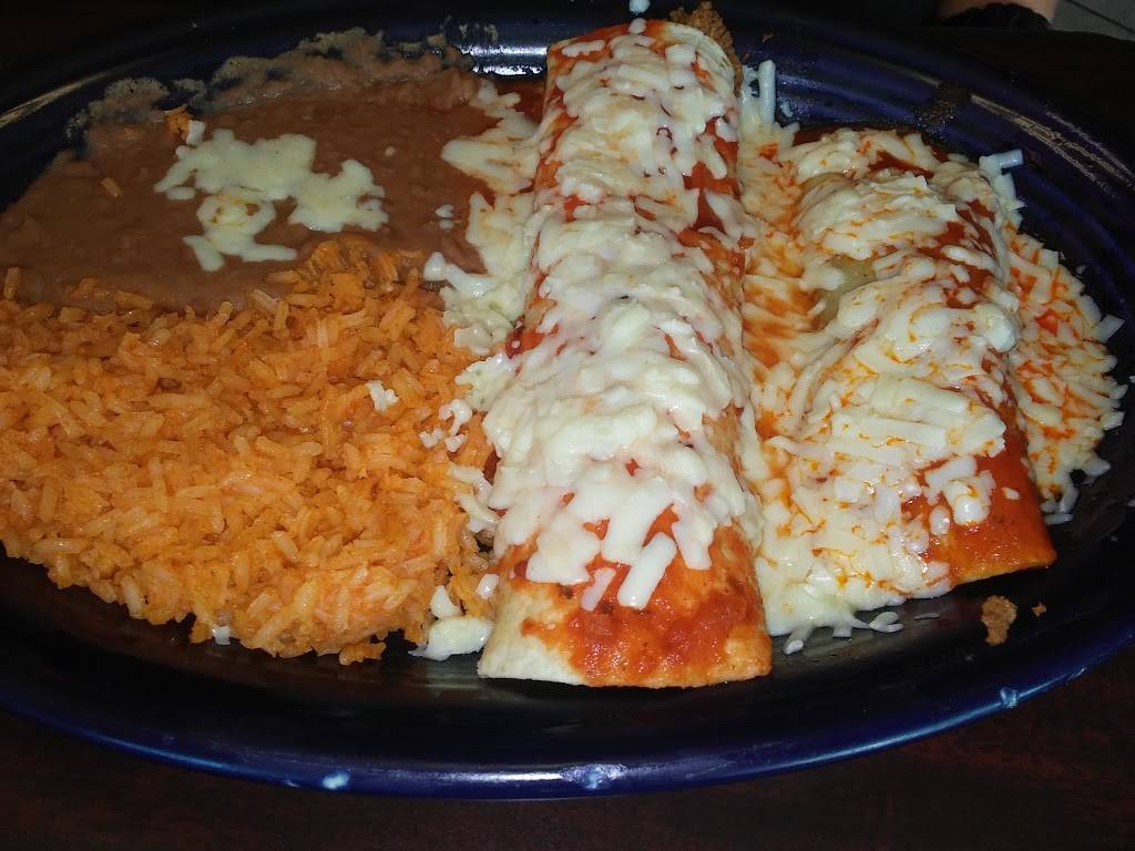 El-Cazador Mexican Restaurant | restaurant | 619 Veterans Pkwy S, Moultrie, GA 31788, USA | 2299851319 OR +1 229-985-1319