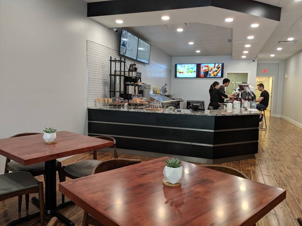 Caffeine Lakewood | cafe | 14701 Detroit Ave Unit 1, Lakewood, OH 44107, USA | 4408570320 OR +1 440-857-0320