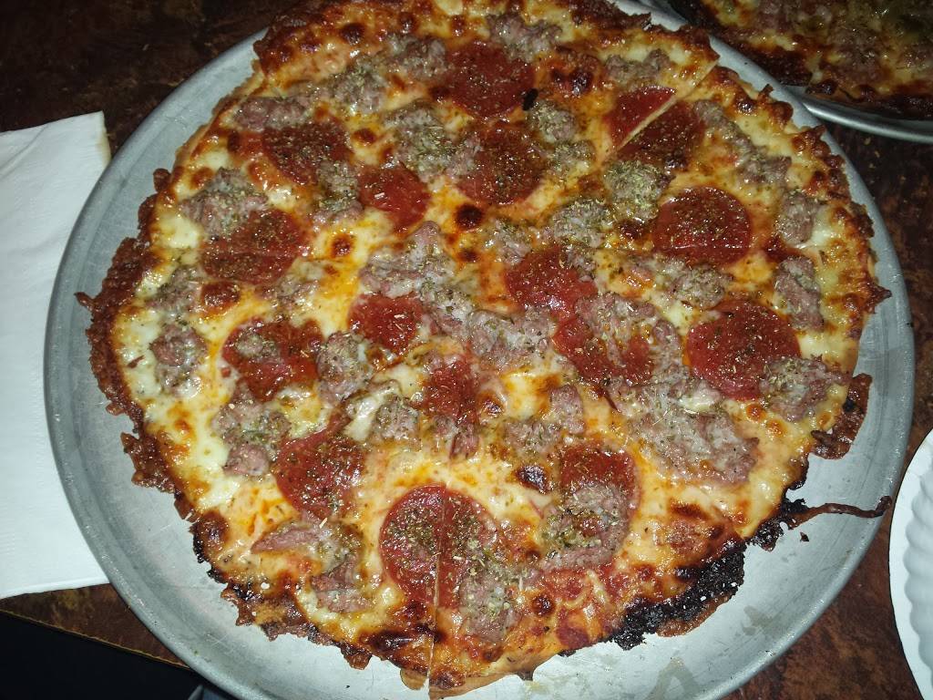 Fricanos Too | restaurant | 174 S River Ave, Holland, MI 49423, USA | 6163926279 OR +1 616-392-6279