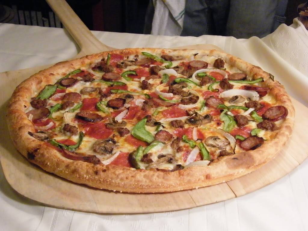 Kendall Pond Pizza II | restaurant | 81 Main St, Dover, NH 03820, USA | 6037499248 OR +1 603-749-9248