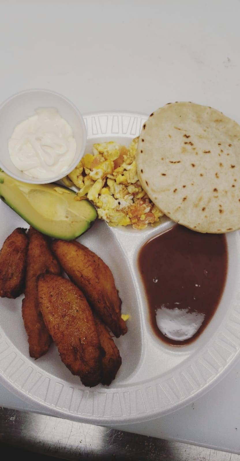 Lios Chicken | restaurant | 1808 Woodlawn Dr suite F, Gwynn Oak, MD 21207, USA | 4433483905 OR +1 443-348-3905