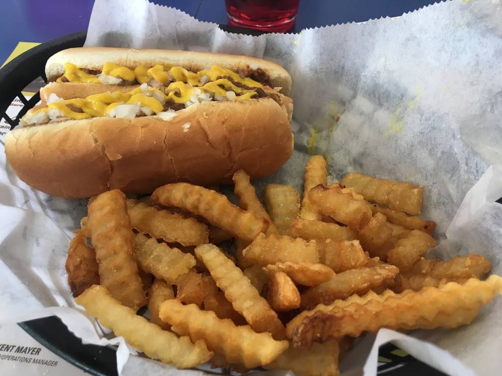 Bills Hot Dogs | restaurant | 848 Providence Rd, Chesapeake, VA 23320, USA | 7573904484 OR +1 757-390-4484