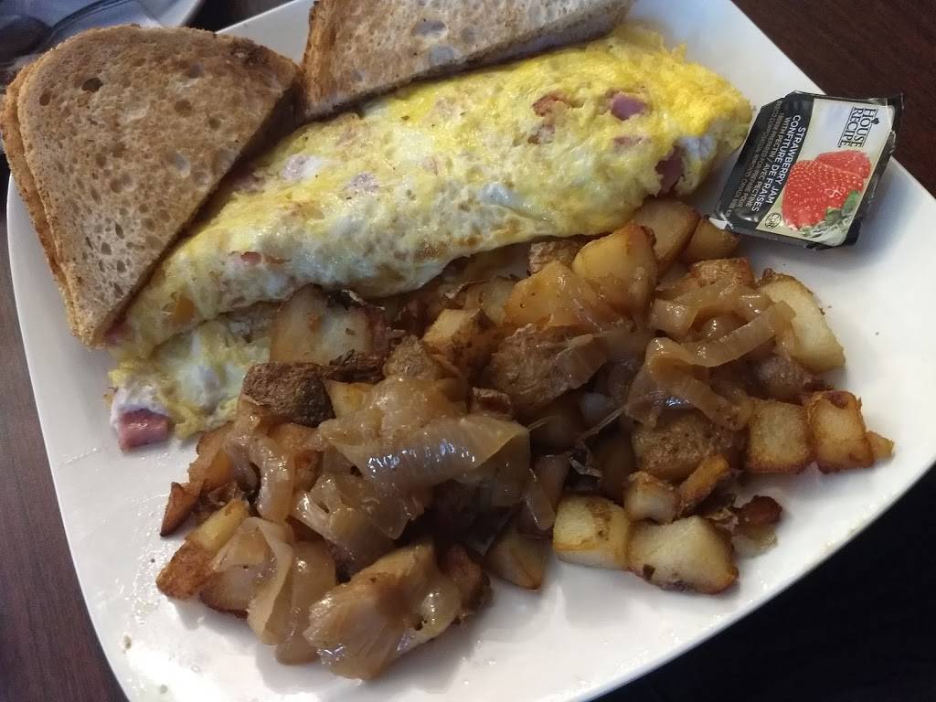 County Diner | restaurant | 2584 Manning Rd, Windsor, ON N8N 2L9, Canada | 5197393600 OR +1 519-739-3600