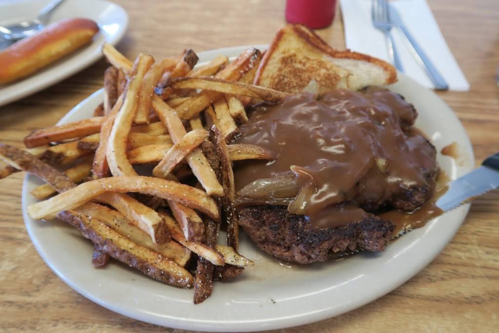 Blue & White | restaurant | 1355 US-61, Tunica, MS 38676, USA | 6623631371 OR +1 662-363-1371