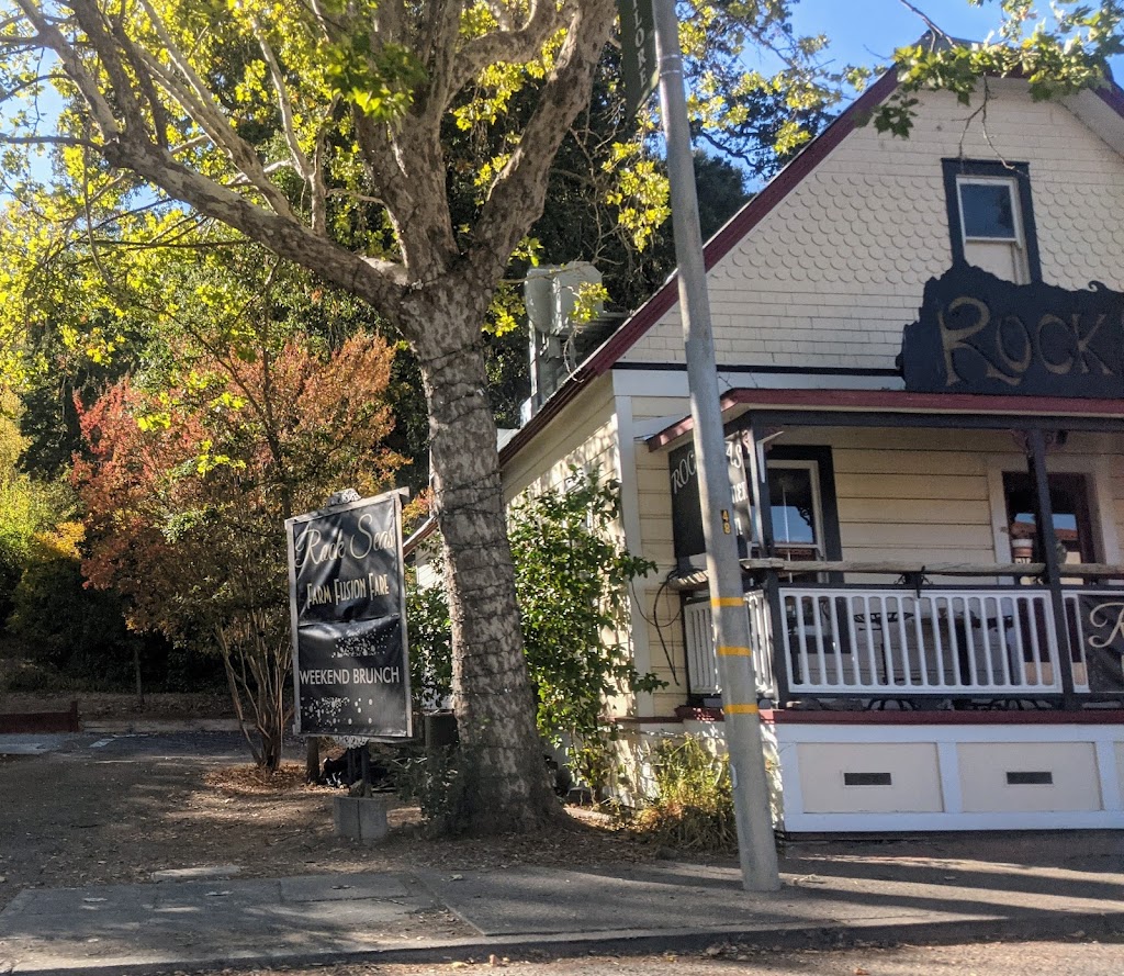 RockSeas | restaurant | 13456 US-101, Hopland, CA 95449, USA | 7076706054 OR +1 707-670-6054