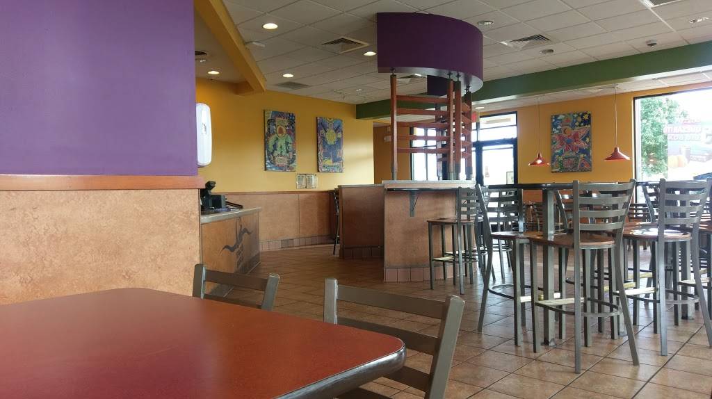 Taco Bell | meal takeaway | 2182 S Perryville Rd, Rockford, IL 61112, USA | 8153325704 OR +1 815-332-5704