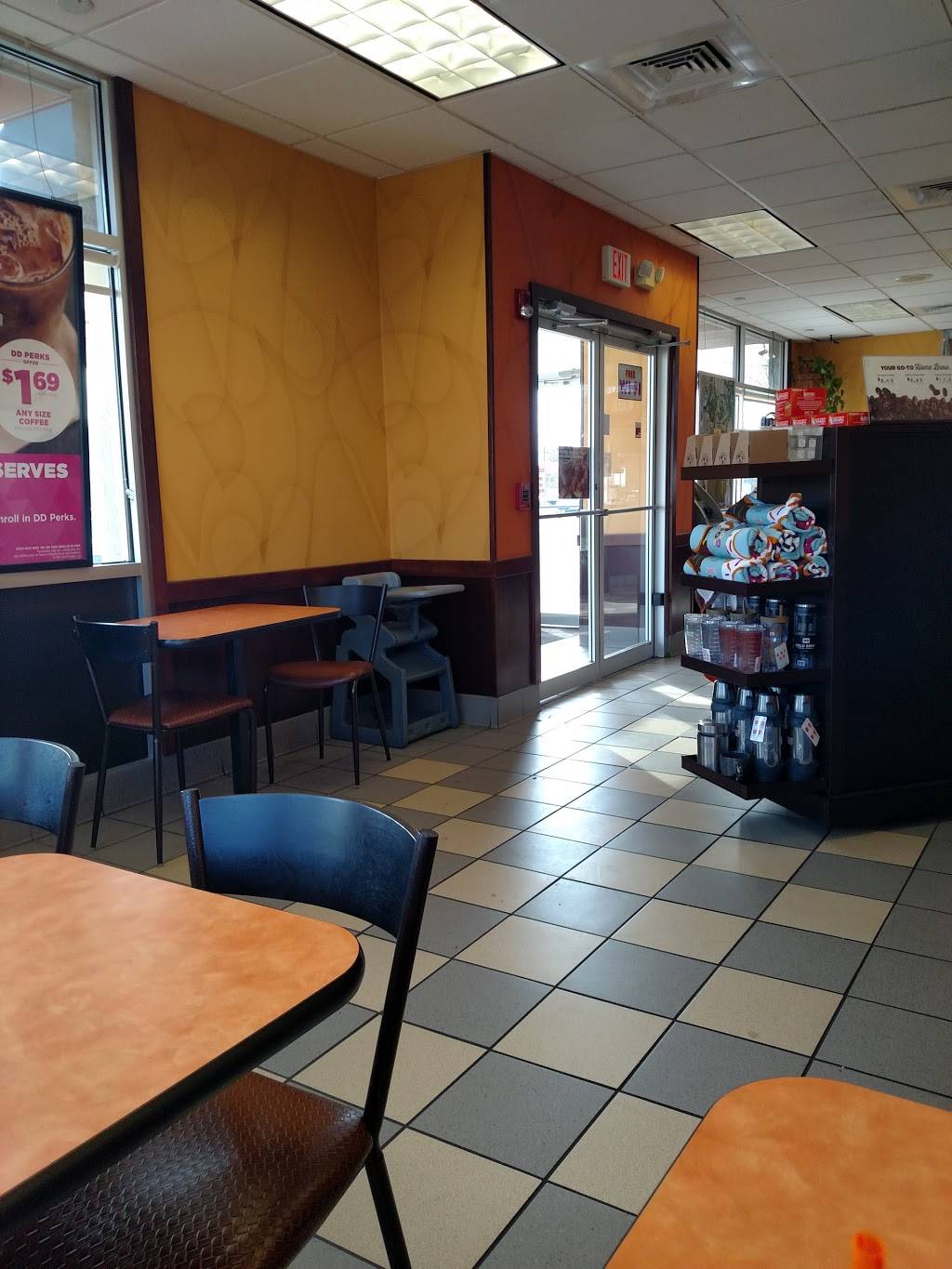 Dunkin | bakery | 79 Andover St, Danvers, MA 01923, USA | 9787749883 OR +1 978-774-9883