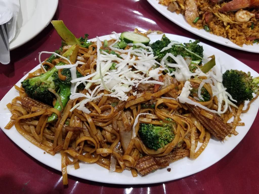 Kaieteur Liberty | restaurant | 12004 Liberty Ave, South Richmond Hill, NY 11419, USA | 7183238748 OR +1 718-323-8748