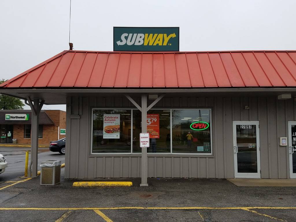 Subway | restaurant | 27097 Bagley Rd #1, Olmsted Township, OH 44138, USA | 4402356200 OR +1 440-235-6200