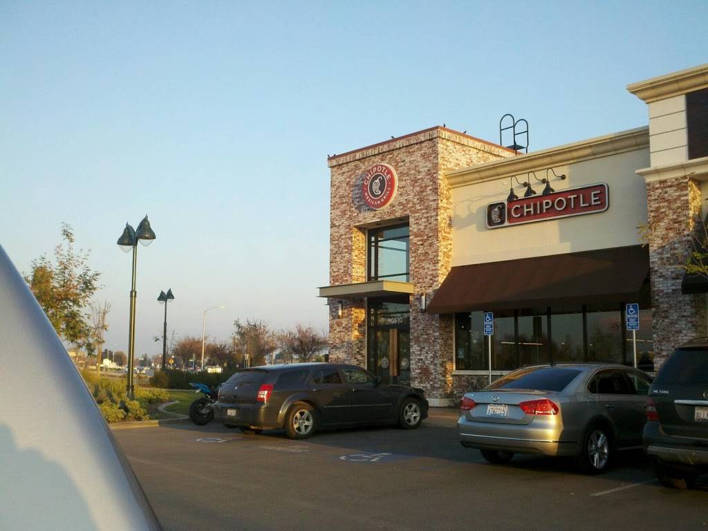 Chipotle Mexican Grill | restaurant | 10510 Stockdale Hwy, Bakersfield, CA 93311, USA | 6616639329 OR +1 661-663-9329