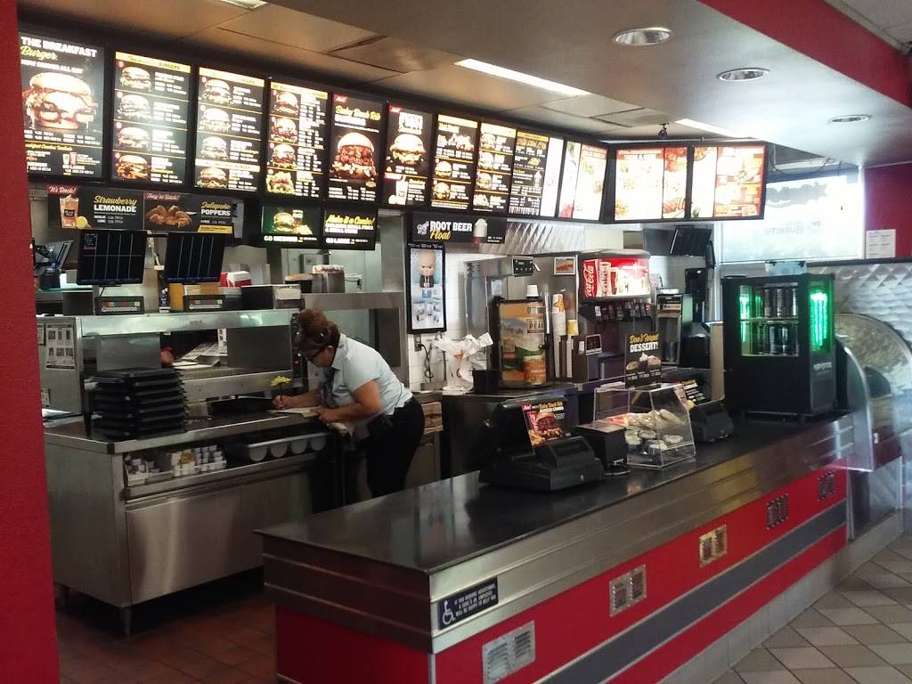 Carls Jr. / Green Burrito | meal takeaway | 1410 W Colony Rd, Ripon, CA 95366, USA | 2095999222 OR +1 209-599-9222