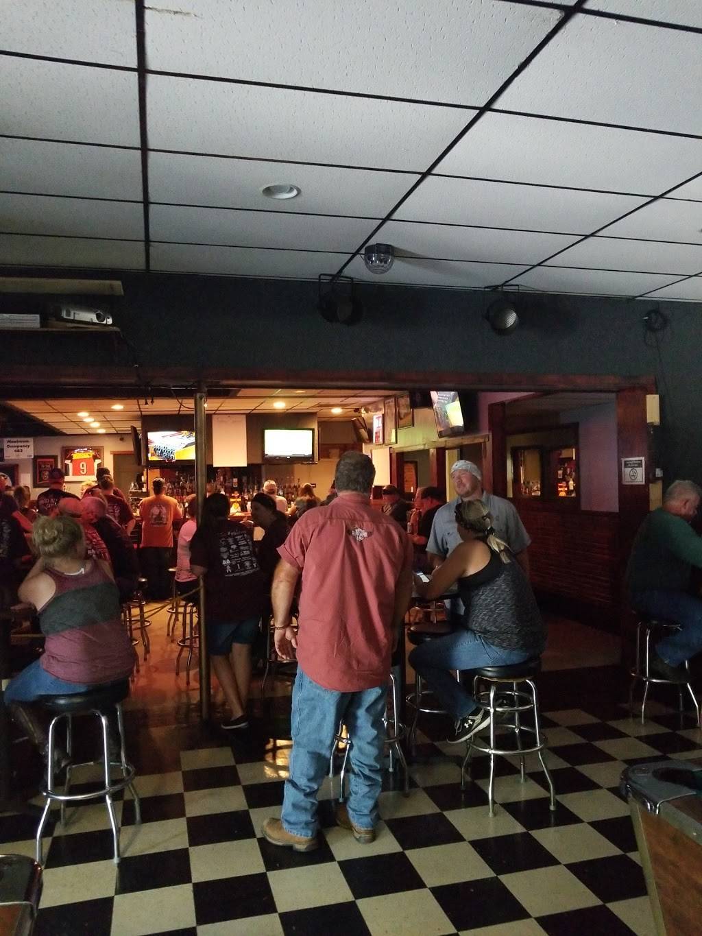 POs Pub & Grill at Pollards Bowl | night club | 1119 S Main St, Versailles, IN 47042, USA | 8126896461 OR +1 812-689-6461