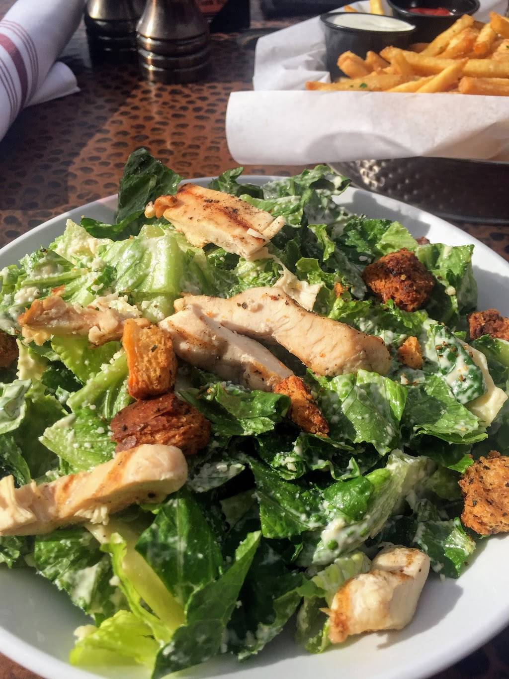 Verrado Grille | restaurant | 4242 N Golf Dr, Buckeye, AZ 85396, USA | 6233883013 OR +1 623-388-3013