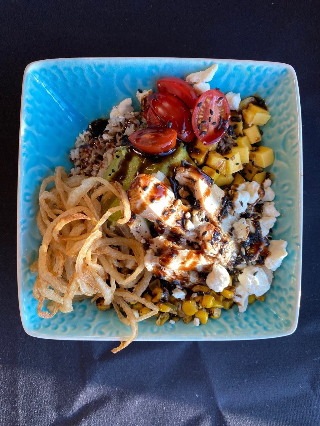 Insatia-Bowls | restaurant | 3606 Corben Ct, Madison, WI 53704, USA | 6082685010 OR +1 608-268-5010