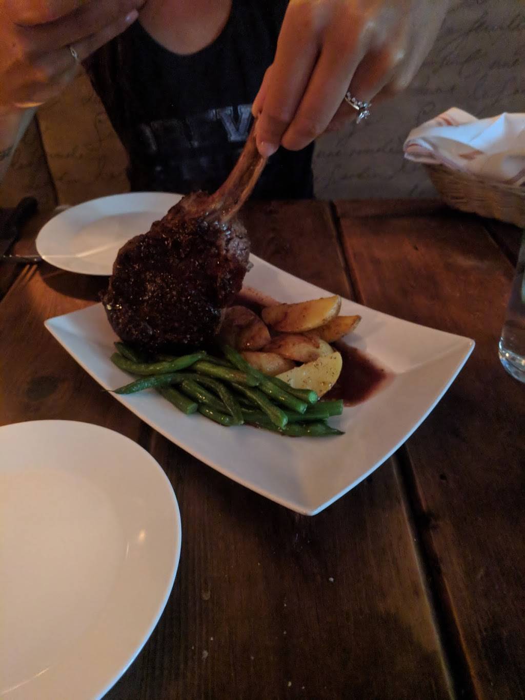 End cut | restaurant | 5 Church St, New Paltz, NY 12561, USA | 8456338714 OR +1 845-633-8714