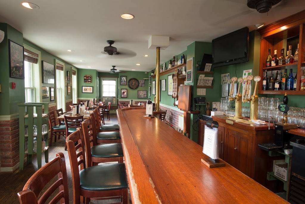 Jasper Murdocks Alehouse | restaurant | 325 S Main St, Norwich, VT 05055, USA | 8026491143 OR +1 802-649-1143