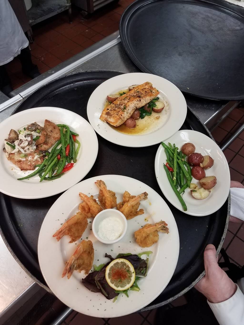 Steak Knife Restaurant | restaurant | 888 Harrison Ave, New Orleans, LA 70124, USA | 5044888981 OR +1 504-488-8981