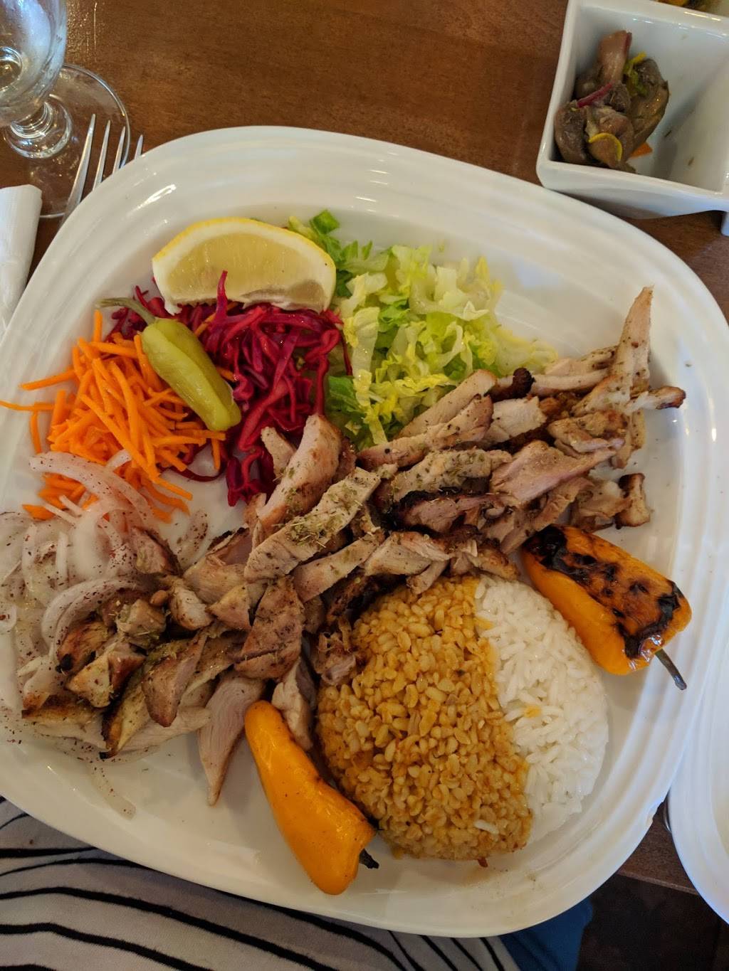 Istanbul Grille | restaurant | 1103 S Braddock Ave, Pittsburgh, PA 15218, USA | 4128713836 OR +1 412-871-3836