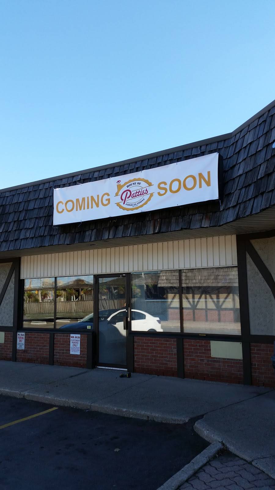 House Of Patties | meal takeaway | 600 Doon Village Rd, Kitchener, ON N2P 1G6, Canada | 5198948854 OR +1 519-894-8854