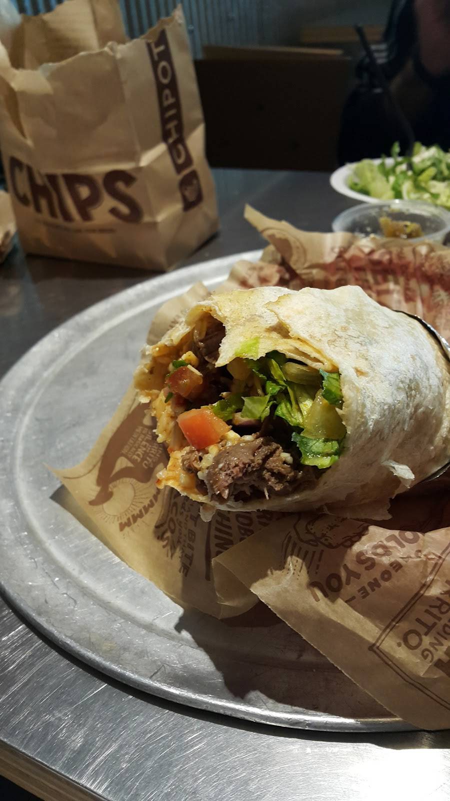 Chipotle Mexican Grill | restaurant | 246 S Lake Ave, Pasadena, CA 91101, USA | 6262299173 OR +1 626-229-9173