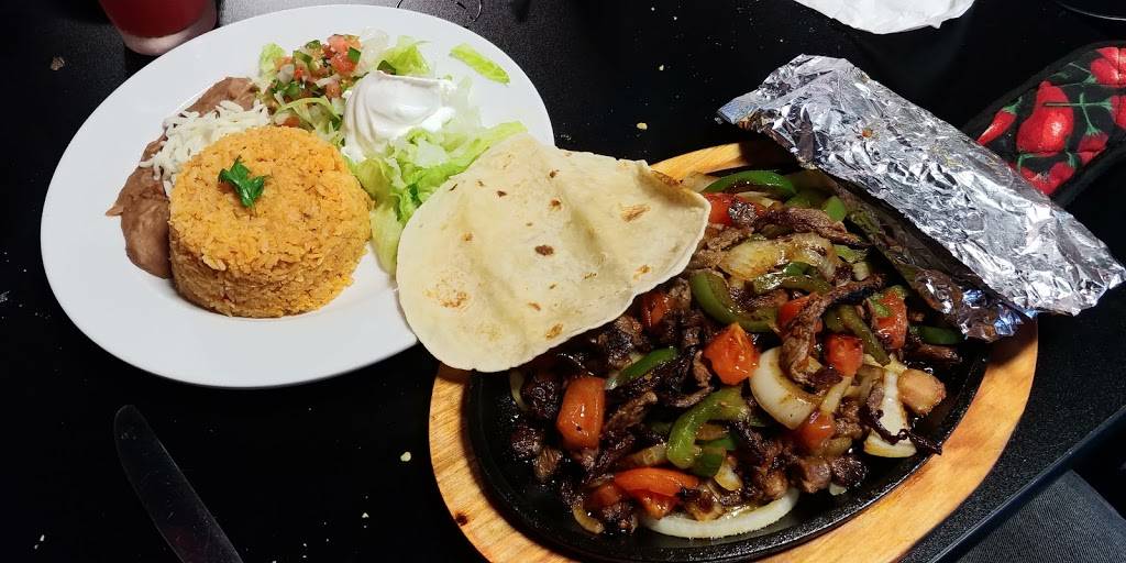 La Chaparrita | restaurant | 7207 Fegenbush Ln, Louisville, KY 40228, USA | 5029163601 OR +1 502-916-3601