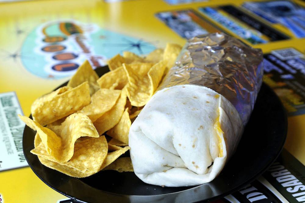 Flaming Amys Burrito Barn CB LOCATION | restaurant | 1140-A N Lake Park Blvd, Carolina Beach, NC 28428, USA | 9104582563 OR +1 910-458-2563