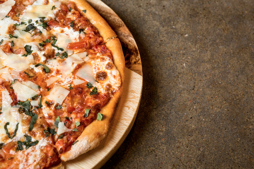 Martin City Brewing Company Pizza & Taproom - Mission Farms | restaurant | 4000 Indian Creek Pkwy, Overland Park, KS 66206, USA | 9133874344 OR +1 913-387-4344