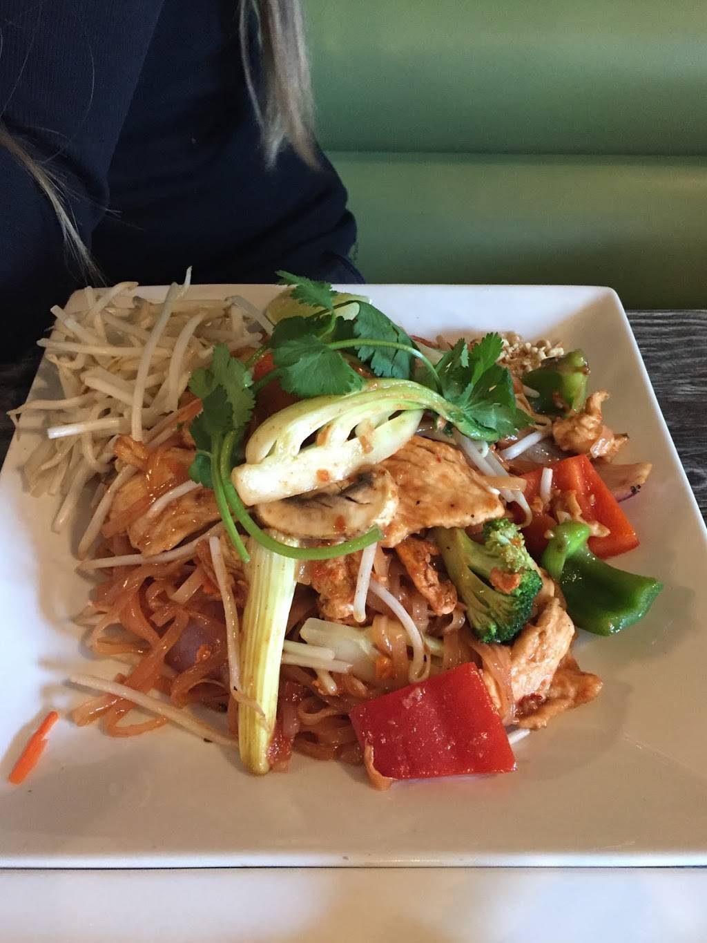 Pho Saigon Pearls | restaurant | 5843 W Thunderbird Rd #7, Glendale, AZ 85306, USA | 6232660439 OR +1 623-266-0439