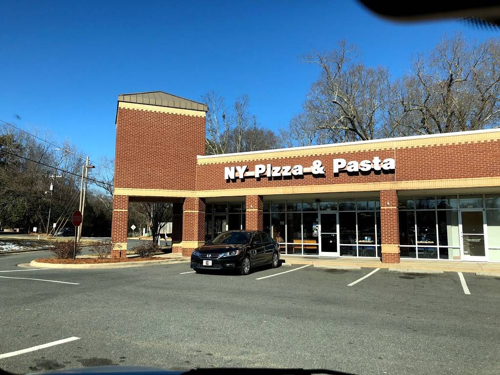 New York Pizza & Pasta | restaurant | 624 Indian Trail Road South, Indian Trail, NC 28079, USA | 7048216000 OR +1 704-821-6000
