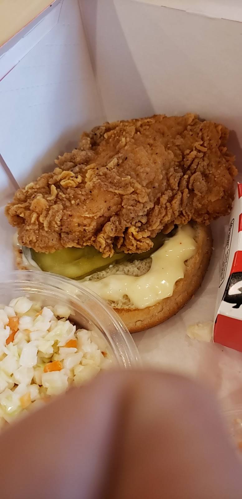 KFC | restaurant | 695 Columbia Rd, Dorchester, MA 02125, USA | 6172822068 OR +1 617-282-2068