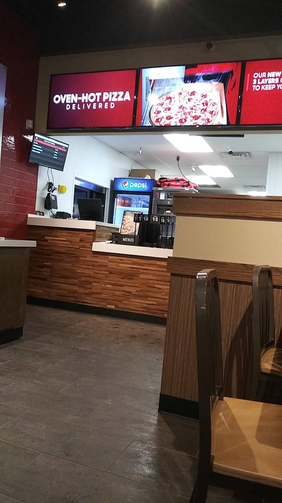 Pizza Hut | meal takeaway | 1617 S Belt Hwy, St Joseph, MO 64507, USA | 8162324040 OR +1 816-232-4040