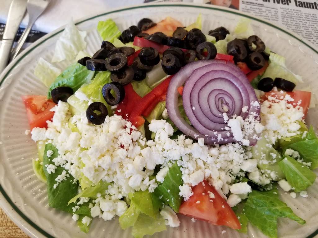 Brown Bag Deli | meal takeaway | 125 Weymouth St, Rockland, MA 02370, USA | 7818713354 OR +1 781-871-3354