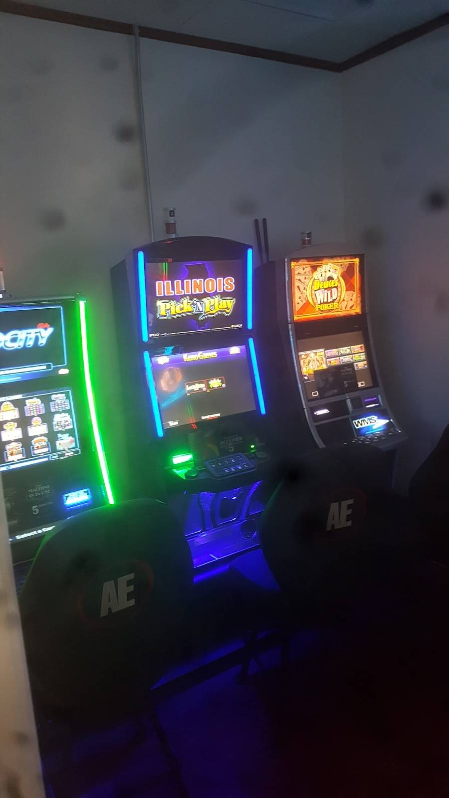 Annas Pizza | restaurant | 207 Pratt St, Streator, IL 61364, USA | 8156725557 OR +1 815-672-5557