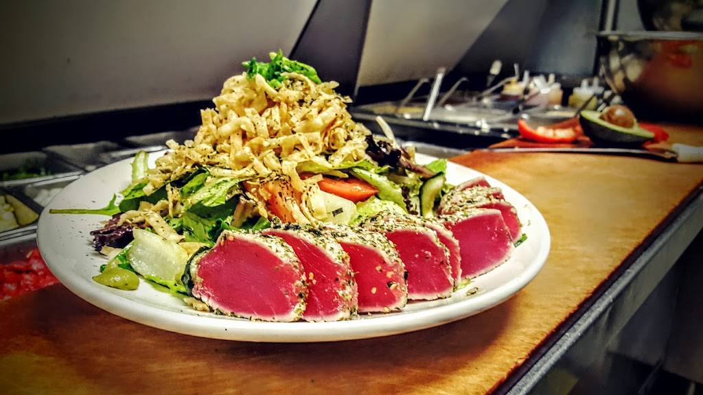 BJs Restaurant & Brewhouse | restaurant | 5500 Grossmont Blvd, La Mesa, CA 91942, USA | 6195897222 OR +1 619-589-7222