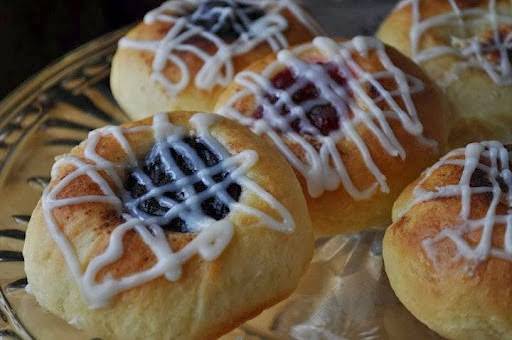 Paoli Bread and Brat Haus | restaurant | 6890 Paoli Rd, Belleville, WI 53508, USA | 6086363320 OR +1 608-636-3320