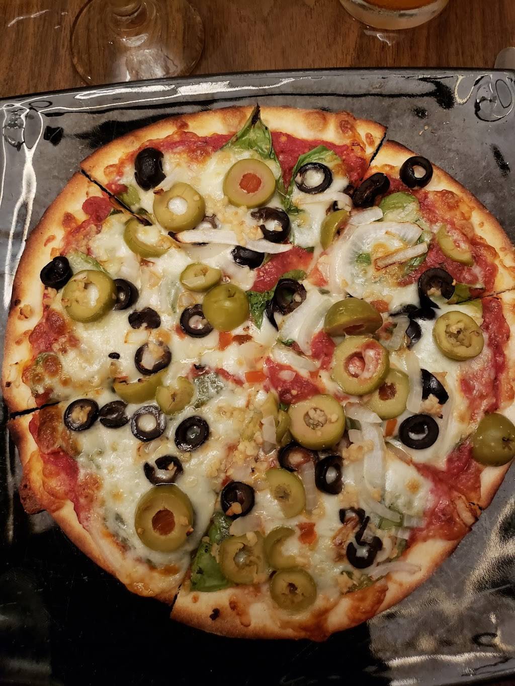 Armelis Restaurant & Pizzeria | restaurant | 5507, 16201 W National Ave, New Berlin, WI 53151, USA | 2627866699 OR +1 262-786-6699