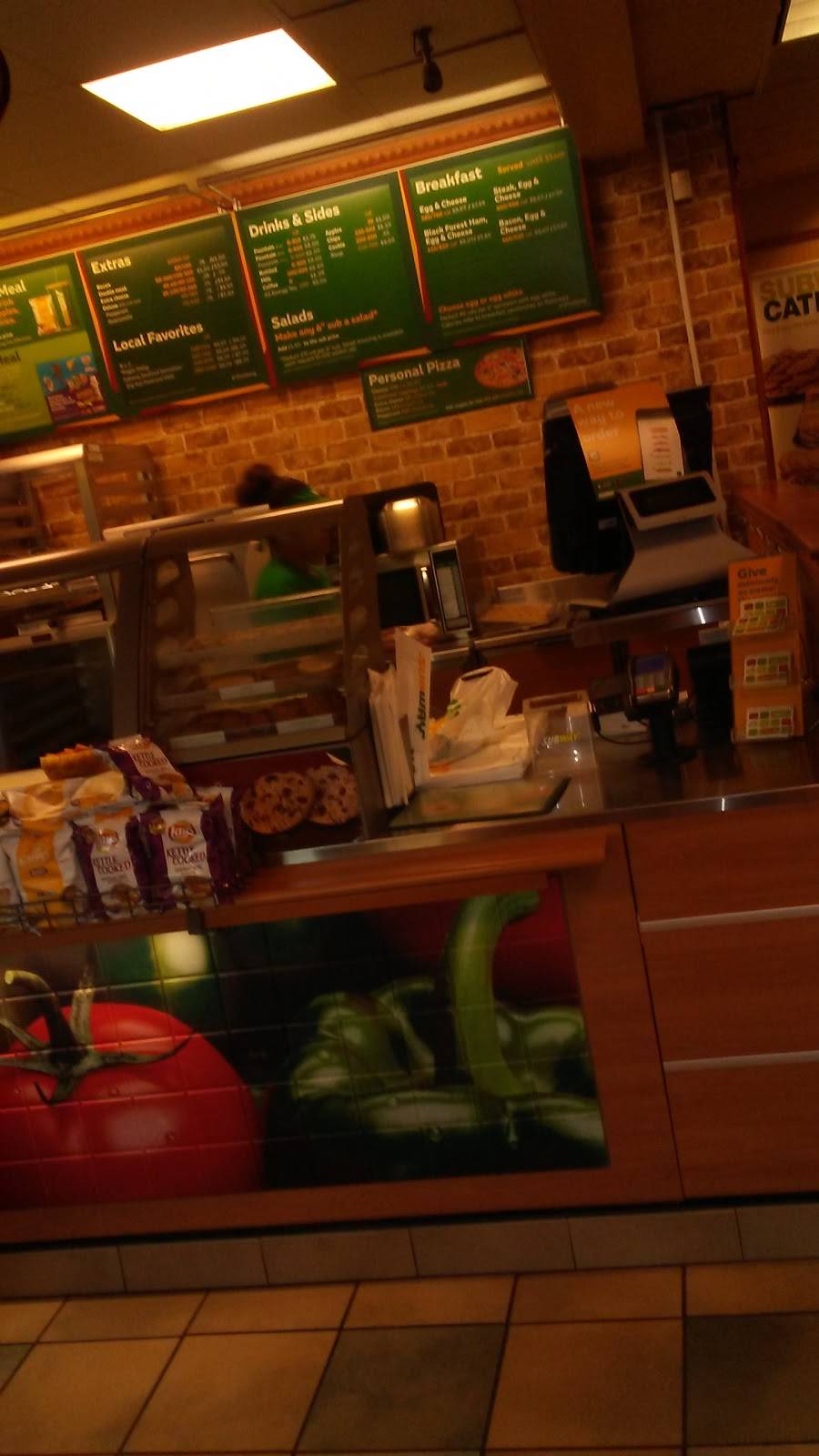 Subway | restaurant | 1140 Main St, Stratford, CT 06615, USA | 2033784020 OR +1 203-378-4020