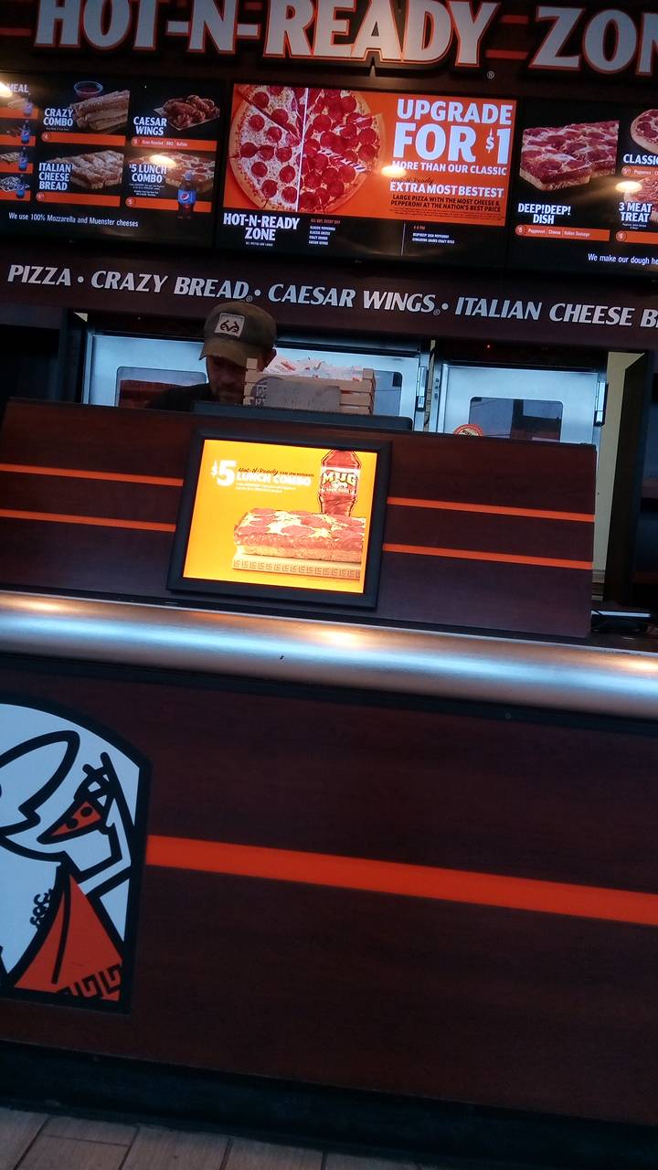 Little Caesars Pizza | meal takeaway | 1301 Main St, Hamilton, OH 45013, USA | 5138952222 OR +1 513-895-2222