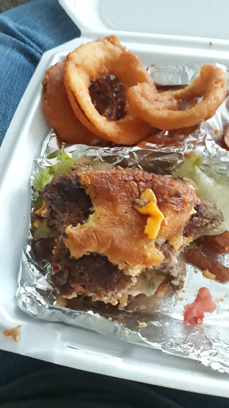 This Is It! Soul N Southern!! | restaurant | 1714 E Wassall St, Wichita, KS 67216, USA | 3164139151 OR +1 316-413-9151