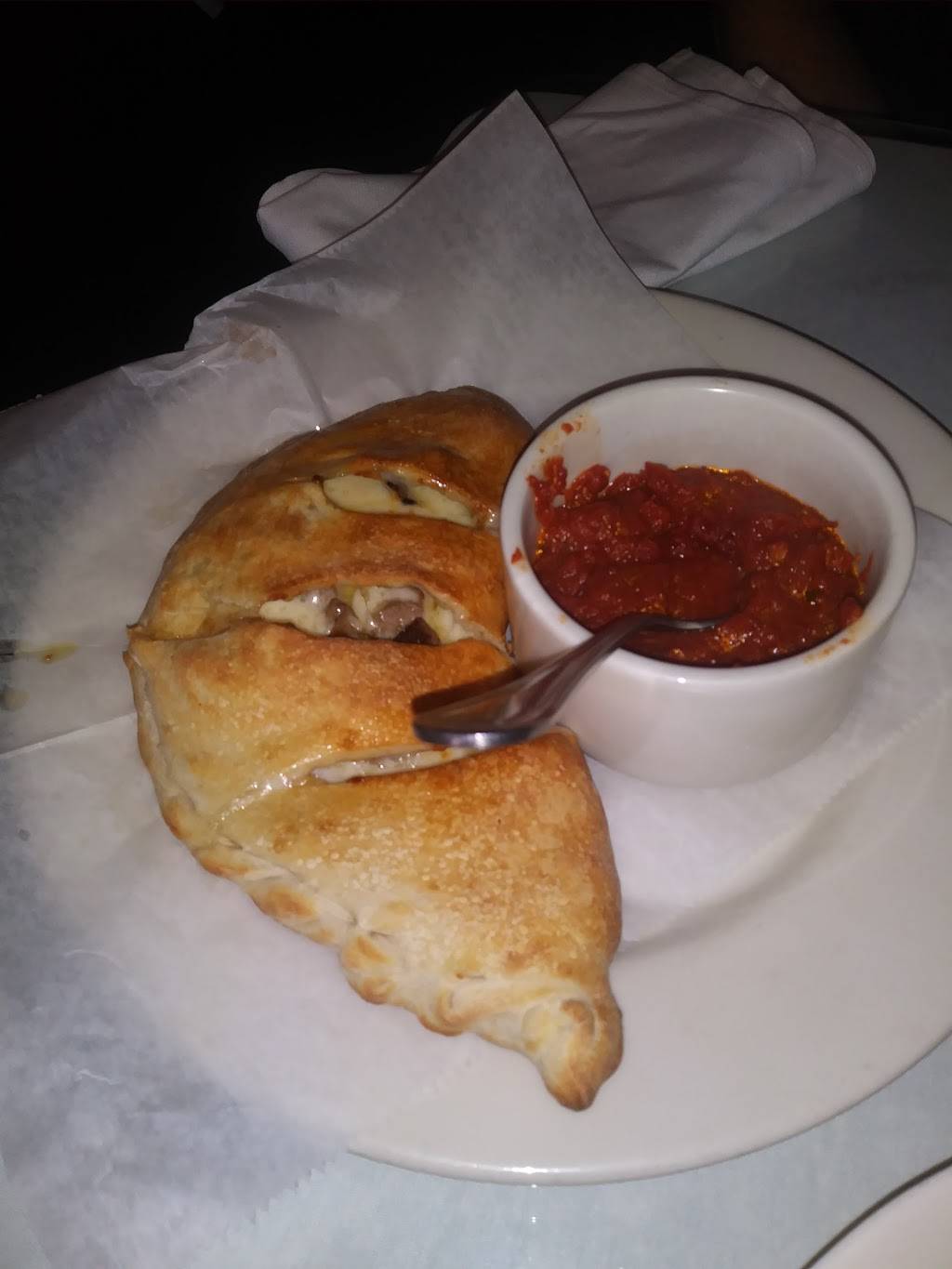 Pinocchios | restaurant | 2054 Bridge St, Three Rivers, MA 01080, USA | 4132840202 OR +1 413-284-0202