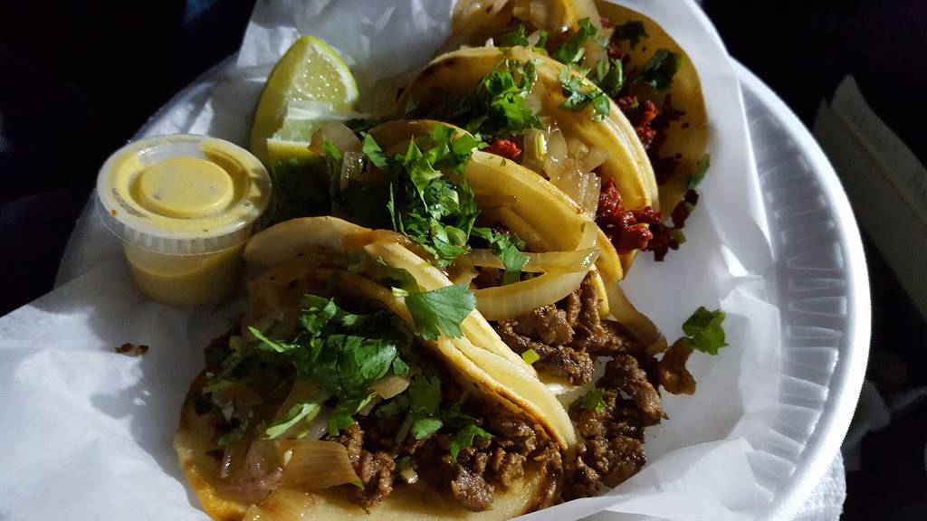 Taqueria el karnicerito d.f#1 | restaurant | 9311 Fondren Rd, Houston, TX 77074, USA | 8328690056 OR +1 832-869-0056